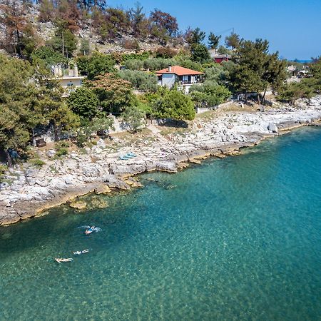 Petra Mare Apartamento Thimonia Exterior foto